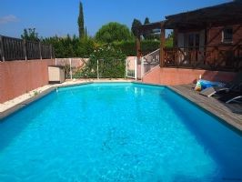 Large And Spacious Single Storey Villa