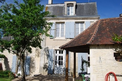 Beautiful Ruffec townhouse