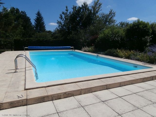 Lovely renovated 5 bedroom property.. - 2
