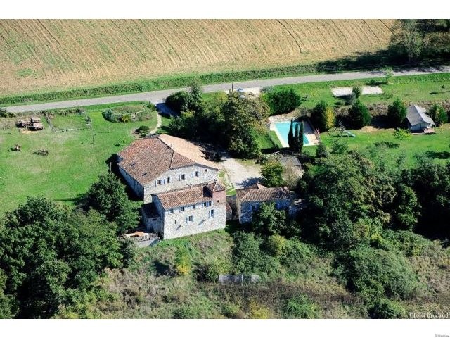 Renovated Barn, 2 Gites And Camping
