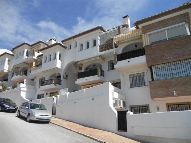 2 Bed Apartment for sale in Mijas Costa - 2