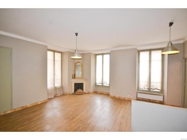 Cute and bright two bedroom apartment..