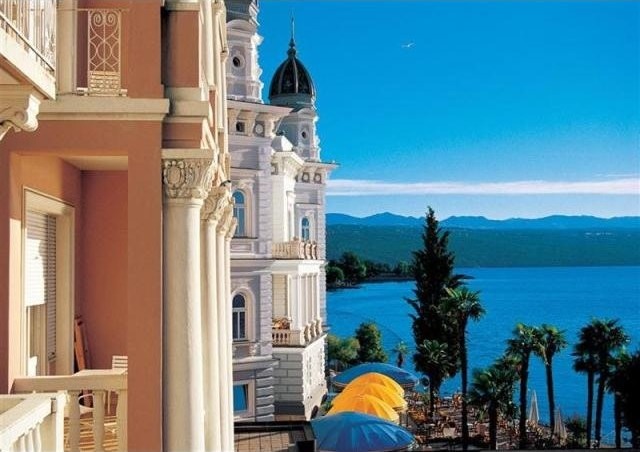 2 bedroom Apartment For Sale: Opatija