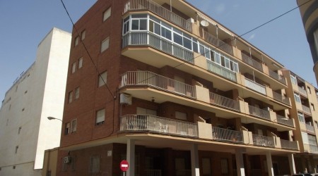 Resale · Apartment · Spain · Costa Bl..
