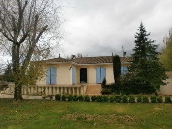 Beautiful Villa With Swimming Pool On.. - 2