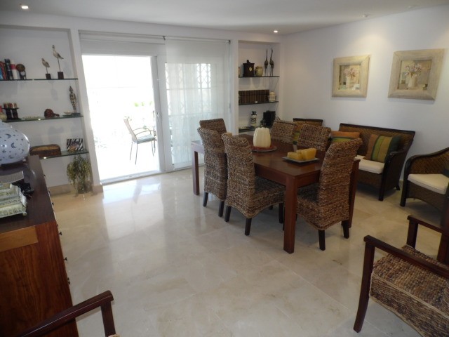 Large Sea View House - 2