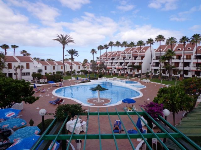 2 Bedrooms - Apartment - Adeje - For..