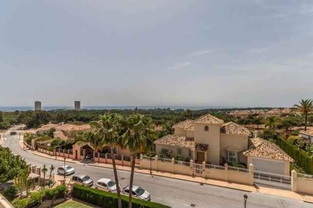 PENTHOUSE FOR SALE IN ELVIRIA - 2