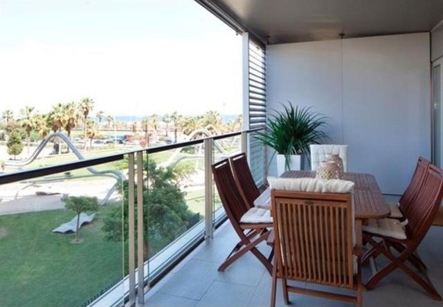 2 bedroom Flat For Sale: BARCELONA..