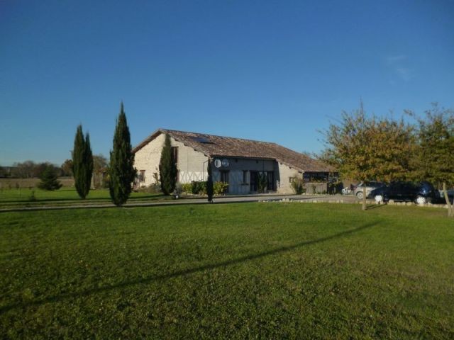 Charming 3 Bedroom Barn Conversion Plus..