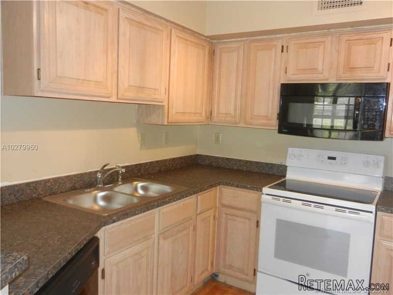 2 bedroom Flat For Sale: 1280 S.. - 2