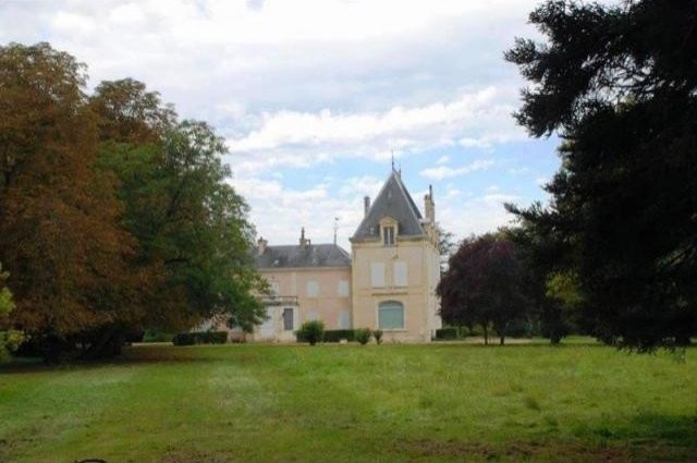 12 bedroom Castle For Sale: 18000.. - 2