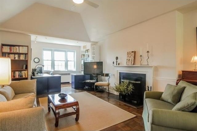 2 bedroom Co-op For Sale: Scarsdale.. - 2