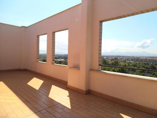 3 Bedrooms - Apartment - For Sale - 2
