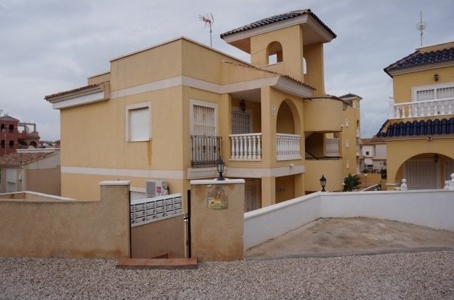 2 Bedrooms - Property - Alicante - For..