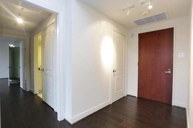 2 bedroom Apartment For Sale: 2200.. - 2