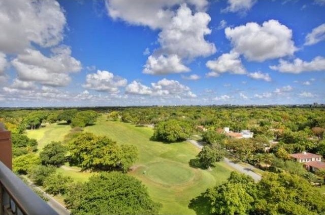 3 bedroom Flat For Sale: 626 CORAL WY #.. - 2