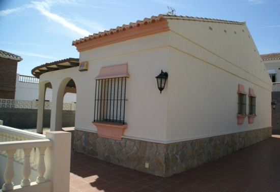 Villa for Sale in Costa, Torrox 280.000..