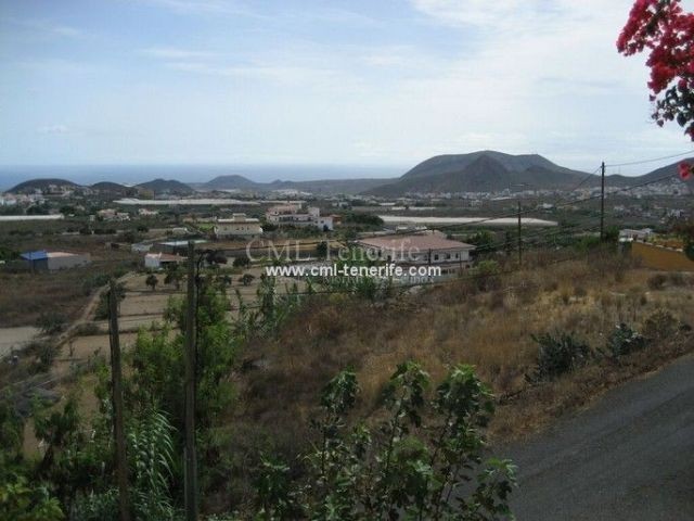 Apartment in Valle de San Lorenzo - 2