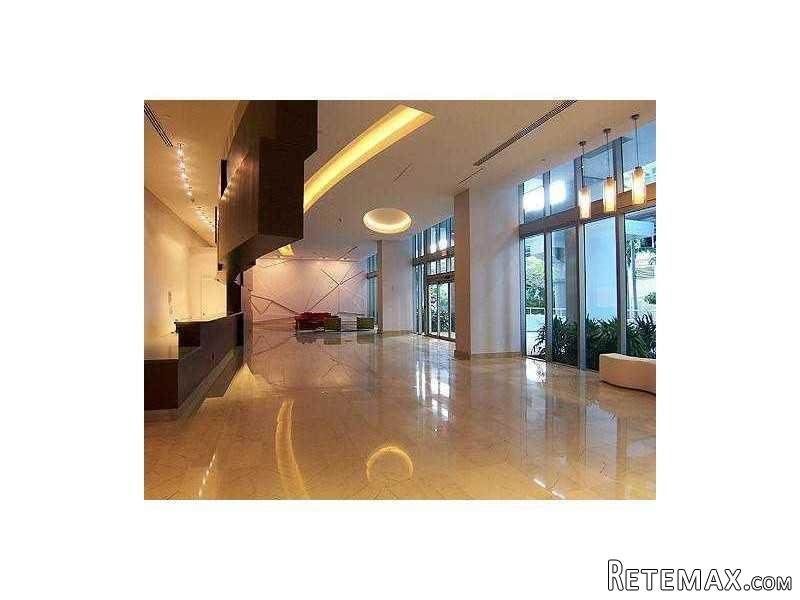 Miami, Fl 33130 (Mls # A2134045) - 2