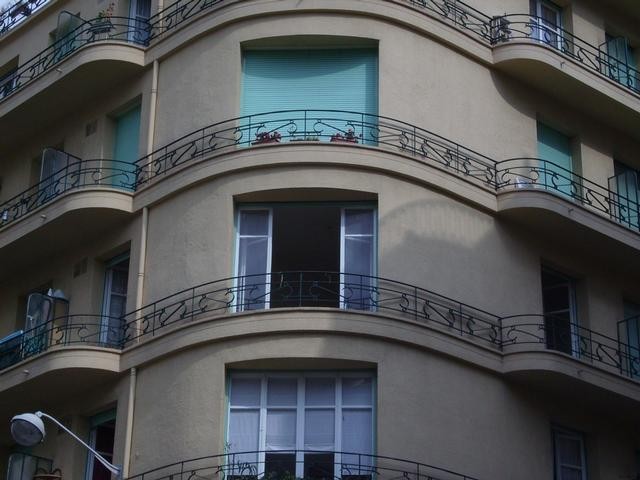 Bijou with balcony close to the..