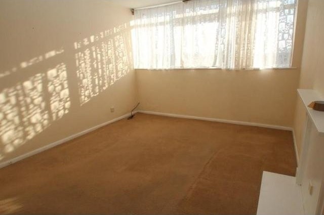 2 bedroom Property For Rent: Highlands..