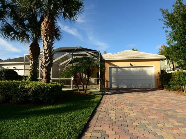 3 bedroom Residence For Sale: Jupiter.. - 2