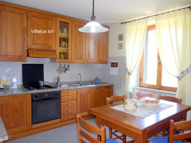 Village/town House - For Sale -..