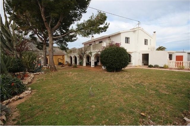 Finca for sale in Ondara