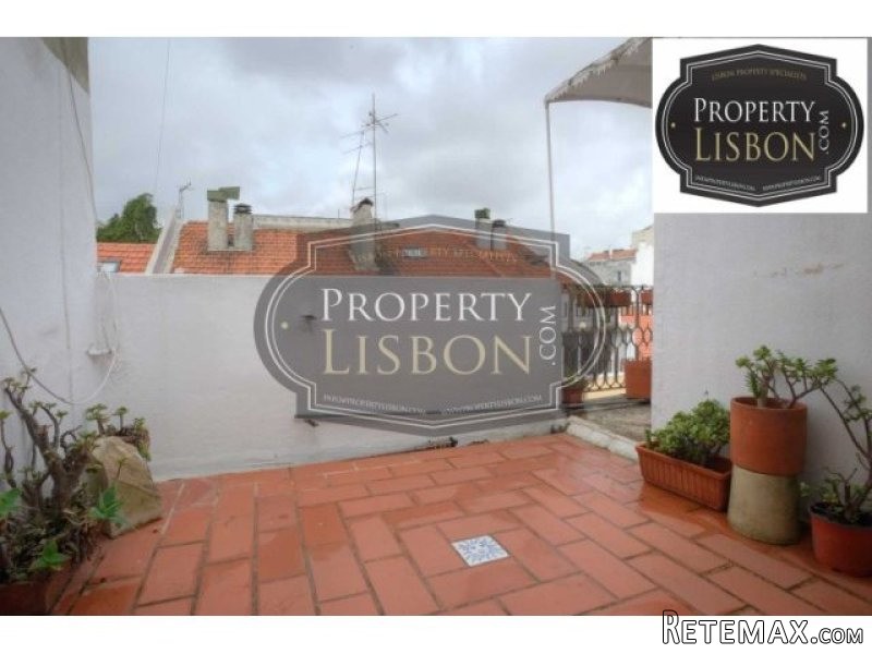 T1 Lisbon Apartment for Sale, Estrela