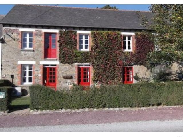 House in Quiet Hamlet Location