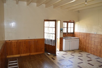 Property to renovate close to Ruffec - 2