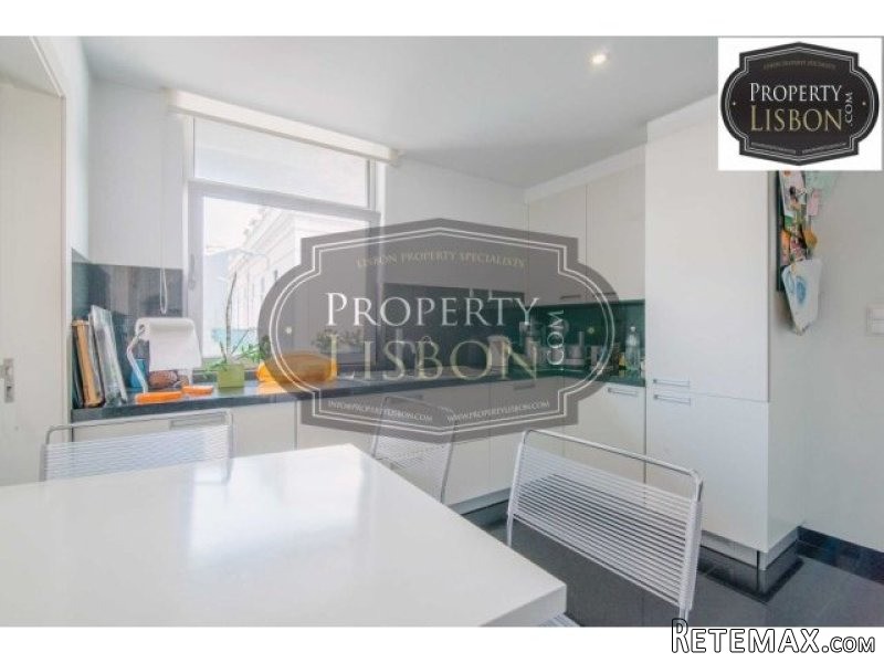 T3 Duplex Lisbon Apartment with Amazing - 2