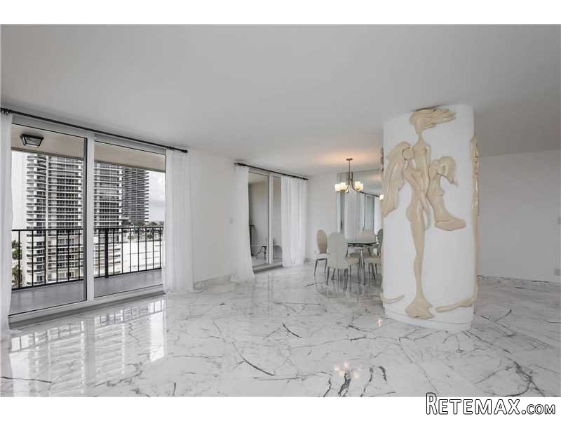 3 bedroom Flat For Sale: Hallandale.. - 2