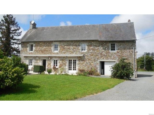 Two Longeres, Great Location - 2