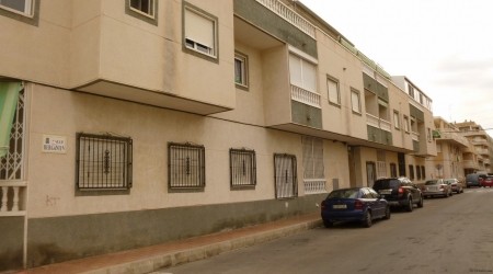 Resale · Apartment · Spain · Costa Bl..