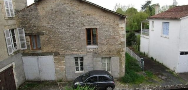 Village House, Good Value Property - 2