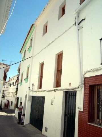 3 Bed Town House for sale in..