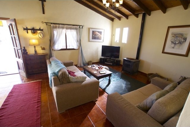 3 bedroom, 3 bathroom Finca / Country.. - 2