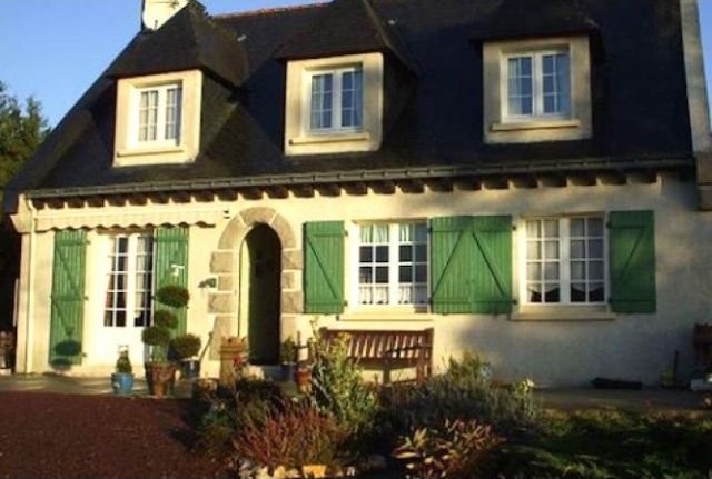 Good Location, Traditional House