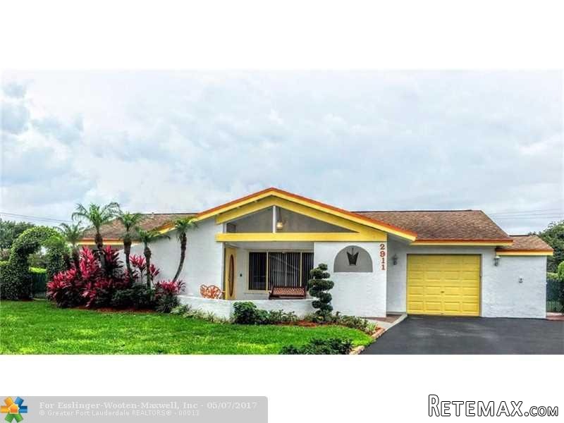 3 bedroom House For Sale: 2911 NW 52nd..