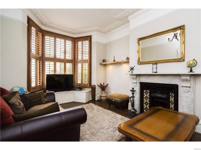 Claremont Road, E7