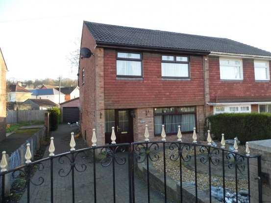 3 bedroom, Semi-detached House house..