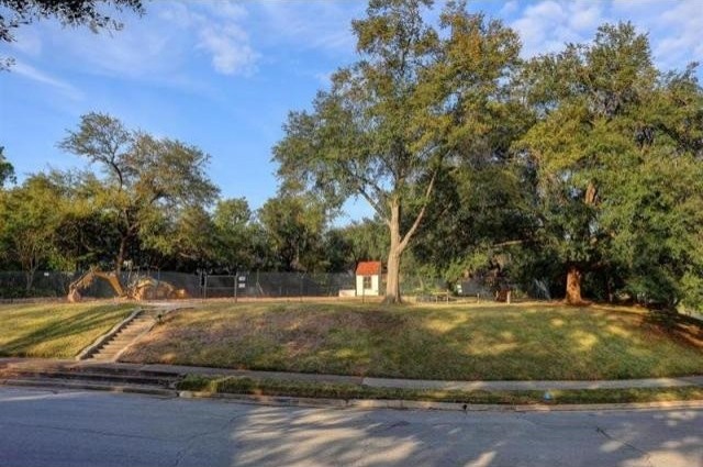 Land For Sale: 2454 Pine Valley Ct..