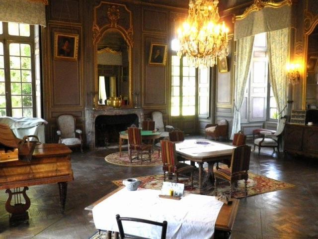 Prestige Chateau on 16 Hectares - 2