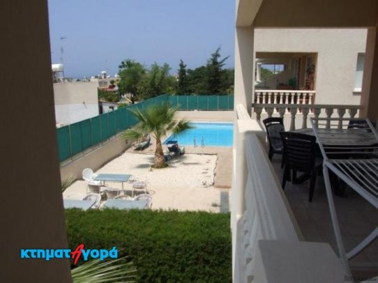 Apartment-Flat in Tombs of the Kings..