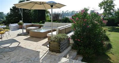 Villa 6 Rooms