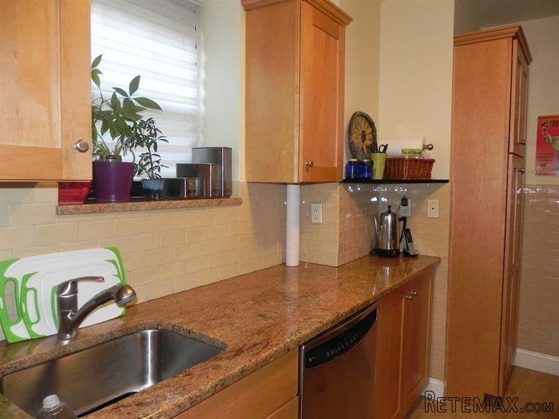 2 bedroom Commercial Property For Sale:.. - 2