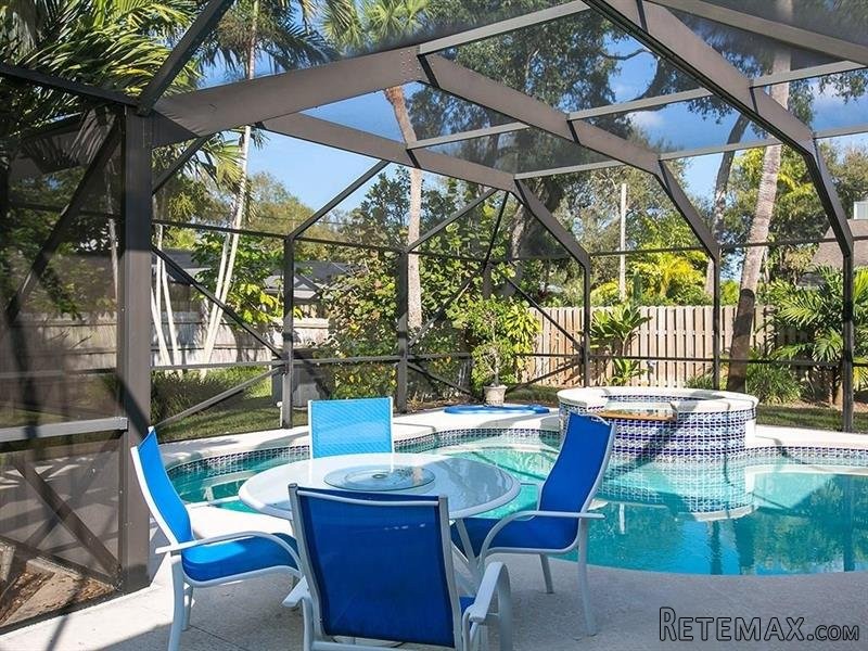 4 bedroom House For Sale: 1480.. - 2
