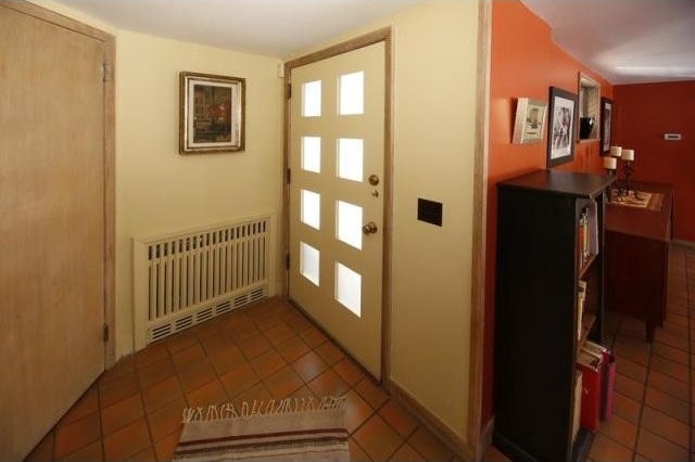 3 bedroom Residence For Sale: Katonah.. - 2